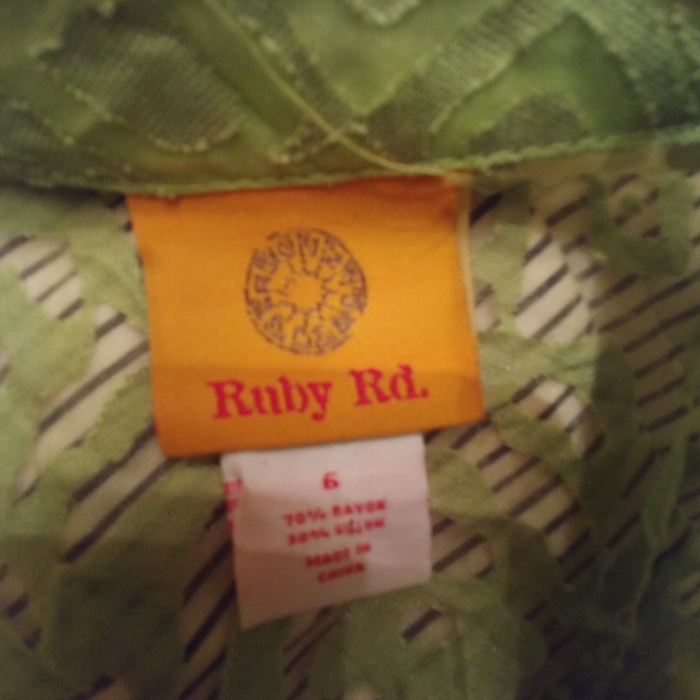 Ruby Rd Top/Jacket - Picture 3 of 3